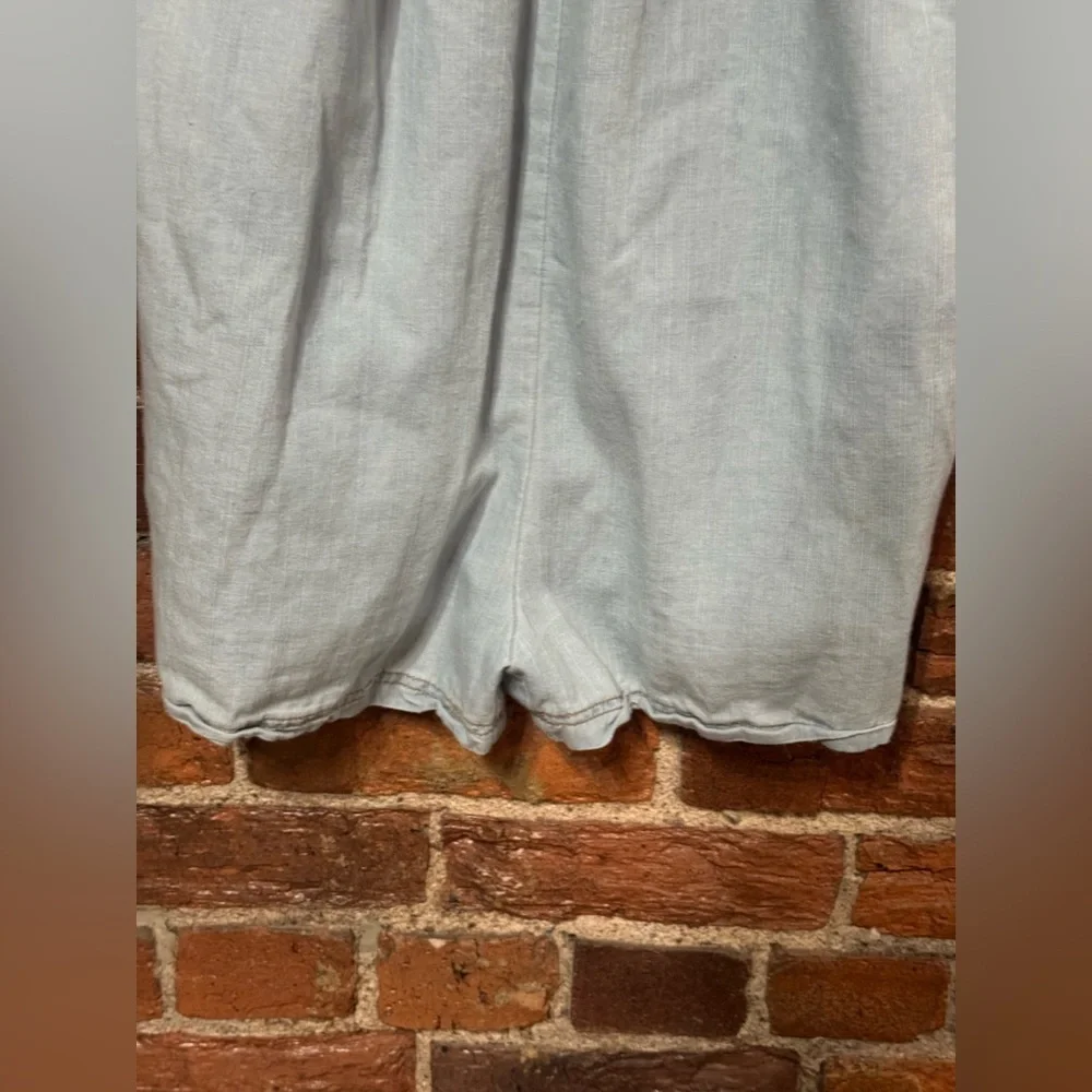 Love Riche Sky Blue Chambray Sleeveless Romper Size Medium